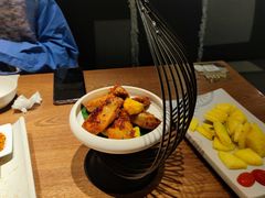 蜜汁菠萝烤鸡翅-云海肴·汽锅鸡·云南菜(领展购物广场·中关村店)