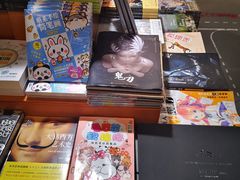 -西西弗书店&矢量咖啡(凯德晶萃广场店)