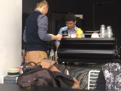 -UNI UNI(环亚凯瑟琳店)