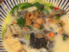 -鲜越鲜鱼粉(财富购物中心店)