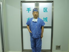 -上海和平眼科医院