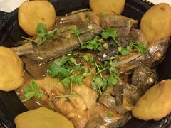 小锅鱼贴饼-威海渔村(静安旗舰店)