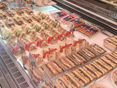 -巴黎贝甜(大宁国际商业广场店)