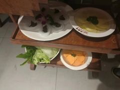 -周周有辣火锅馆(玖耀里店)