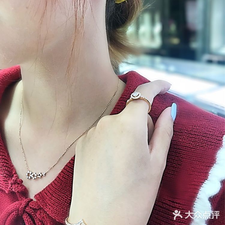 佛山六福珠宝✨尽显高端奢华