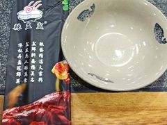 -辣盆盆麻辣小龙虾(哈尔滨总店)