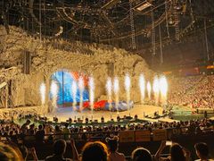 -广州长隆国际大马戏