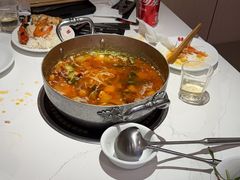 -七欣天香辣蟹火锅(闵行浦江欢乐颂店)