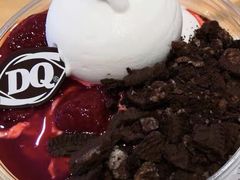 莓莓拌拌碗-DQ·蛋糕·冰淇淋(奥林匹克广场店)
