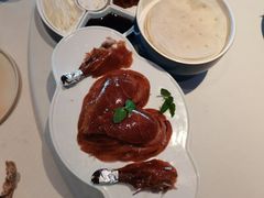 精品烤鸭-悦江(梅奔中心店)
