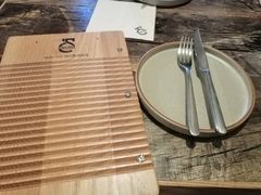 -HIGH FIVE哈福手工汉堡(桂林路店)