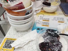 -满记甜品(南京虹悦城三店)