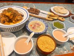 -哈啾嗨·新概念蒙餐(红星新城店)