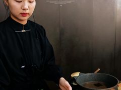 -雲上錢屋·地标景观(上海中心店)