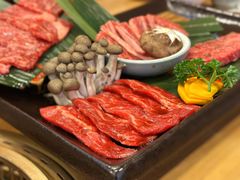 -炼火烤肉店