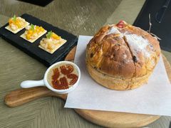 餐前面包-恰餐厅及酒吧CHAR Bar & Grill(北京三里屯洲际店)