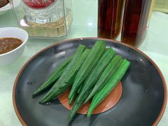 -梅龙镇酒家(南京西路总店)
