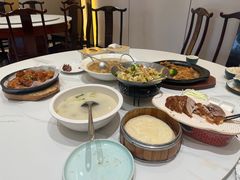 -梅利汴京烤鸭•开封豫菜地标店(东司门店)