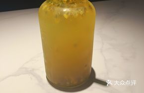 Passion Fruit Lime Sparkling Water