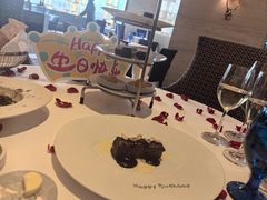 -AZUR聚(香格里拉饭店)