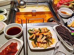 -海底捞火锅(新松江路店)
