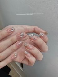 -DAZZLING BEAUTY美甲•美睫专门店