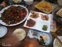 -萨宁音登锡伯风味餐厅(一楼店)