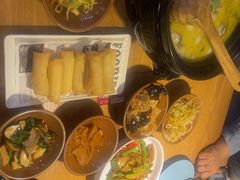 -九锅一堂酸菜鱼(学府凯德店)
