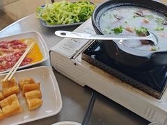-渔顺生·顺德鱼生·粥底火锅·桑拿鸡(渔人码头店)