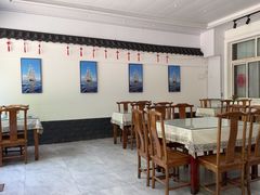 -秦扬居特色菜馆(上王村)