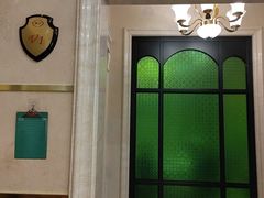 -御沪沪味园.融合菜.海鲜(斜土路店)