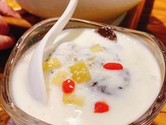 -茶花妹子云南餐厅(传媒大学店)