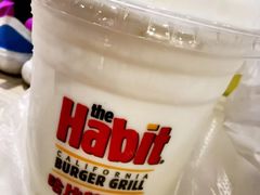-The Habit Burger Grill 哈比特汉堡(爱琴海店)