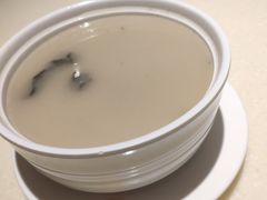 每日例汤-龙记烧腊茶餐厅(常德路店)