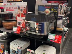 -百老汇(屯门市广场店)