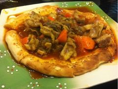 馕包肉-巴扎美食·新疆菜·西域歌舞表演餐厅(新疆大厦店)