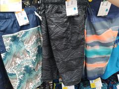 -迪卡侬(金龙湖店)