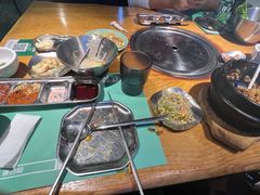 -唯成•韩国炭火烤肉 유성고기
