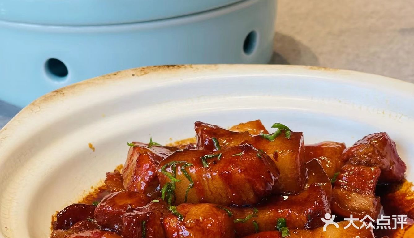 品尝精致的淮扬菜