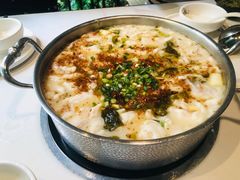 -德林酸菜鱼火锅(南丹店)