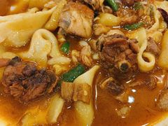 新疆大盘鸡-新疆巴州金丝特餐厅(大钟寺店)