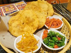 老陕炸油饼-福苗小骆驼烧烤(大唐不夜城店)