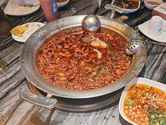 -老船舫·现做活鲜鱼馆(东郊记忆店)