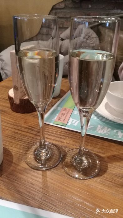 胡桃里音乐酒馆(木渎影视城店)起泡酒图片 - 第6张