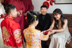 -禕·愫白婚纱商店