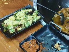 -曹丞相·地锅鸡·地锅鱼(武林店)