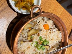 -一坐一忘云南菜(嘉里中心店)