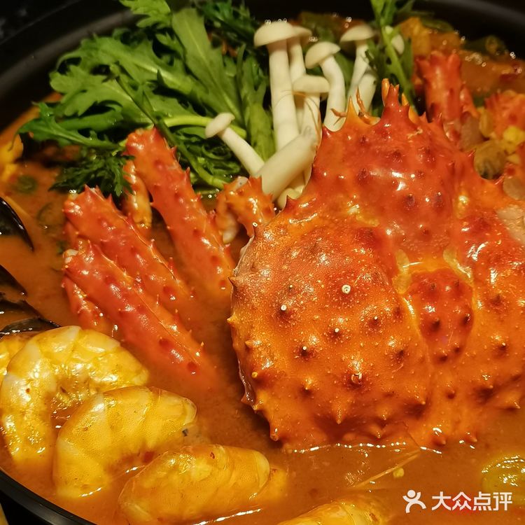 男朋友叫我来的店⚈₃⚈必须吃帝王蟹火锅安排！