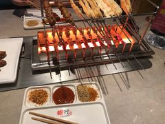 现穿羊肉串-丰茂烤串(建设街店)