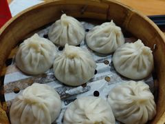 -莱莱小笼·乔艾